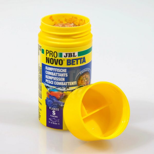 JBL ProNovo Betta Flakes S 100ml est une nourriture en flocons spécialement conçue pour les poissons Betta.